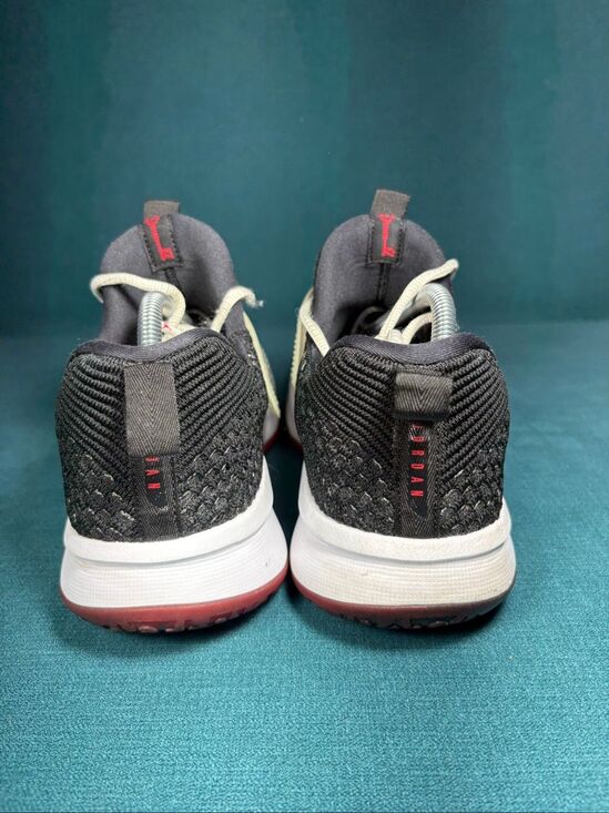 Jordan Trainer 2 Flyknit Mens 11 White Black Gym Red Shoes 921210-101 main image 6